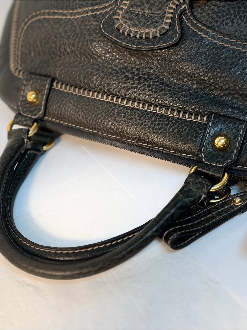 Gucci Pelham horsebit flap Leather Satchel with Gold-Tone Hardware EUC